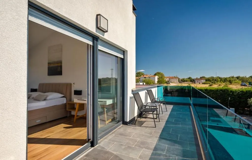 Modern Villa Zara With Pool In Visnjan Radossi Kroatië